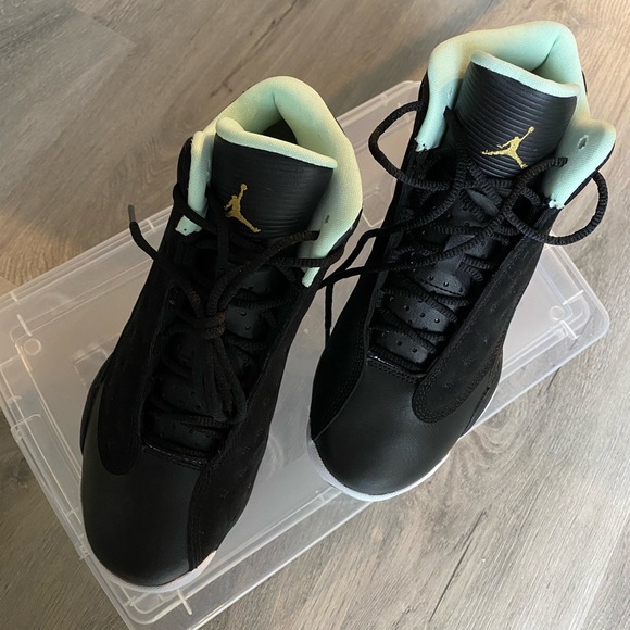 Air Jordan 13 GS Mint Foam | Size 38 - Picture 4 of 9